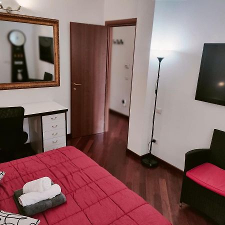Apartamento Ada'S Garden House Roma Exterior foto